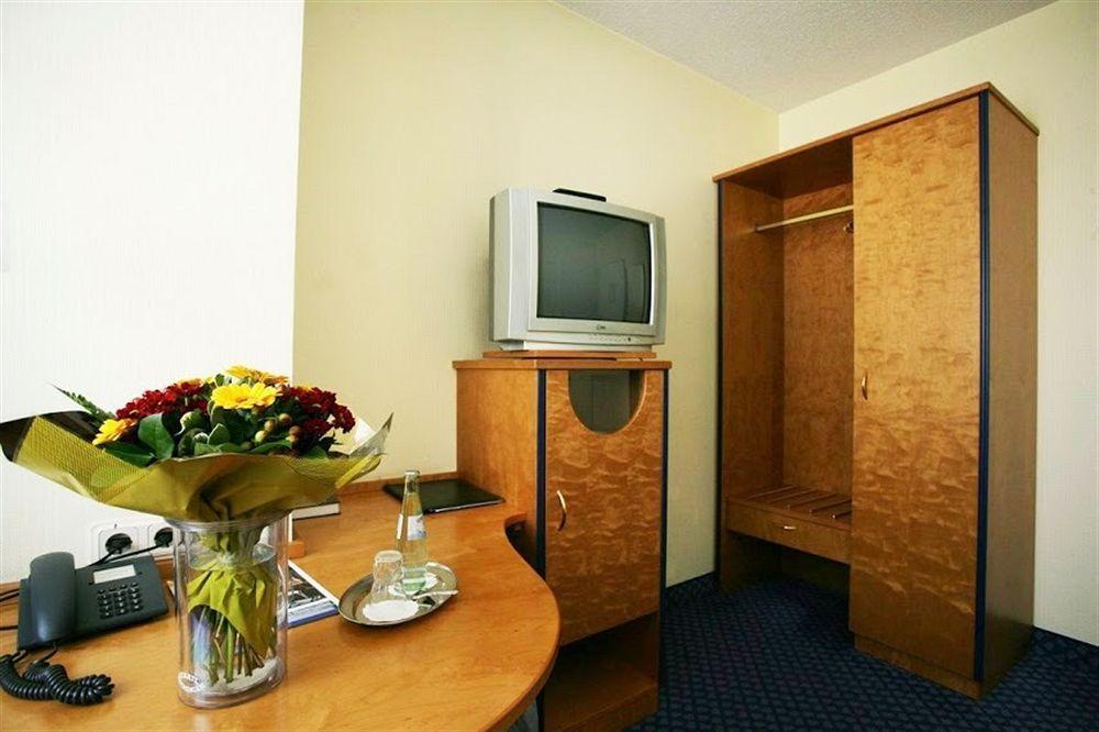 Hotel Viktoria Duesseldorf-Neuss - Self Check-In Exterior foto
