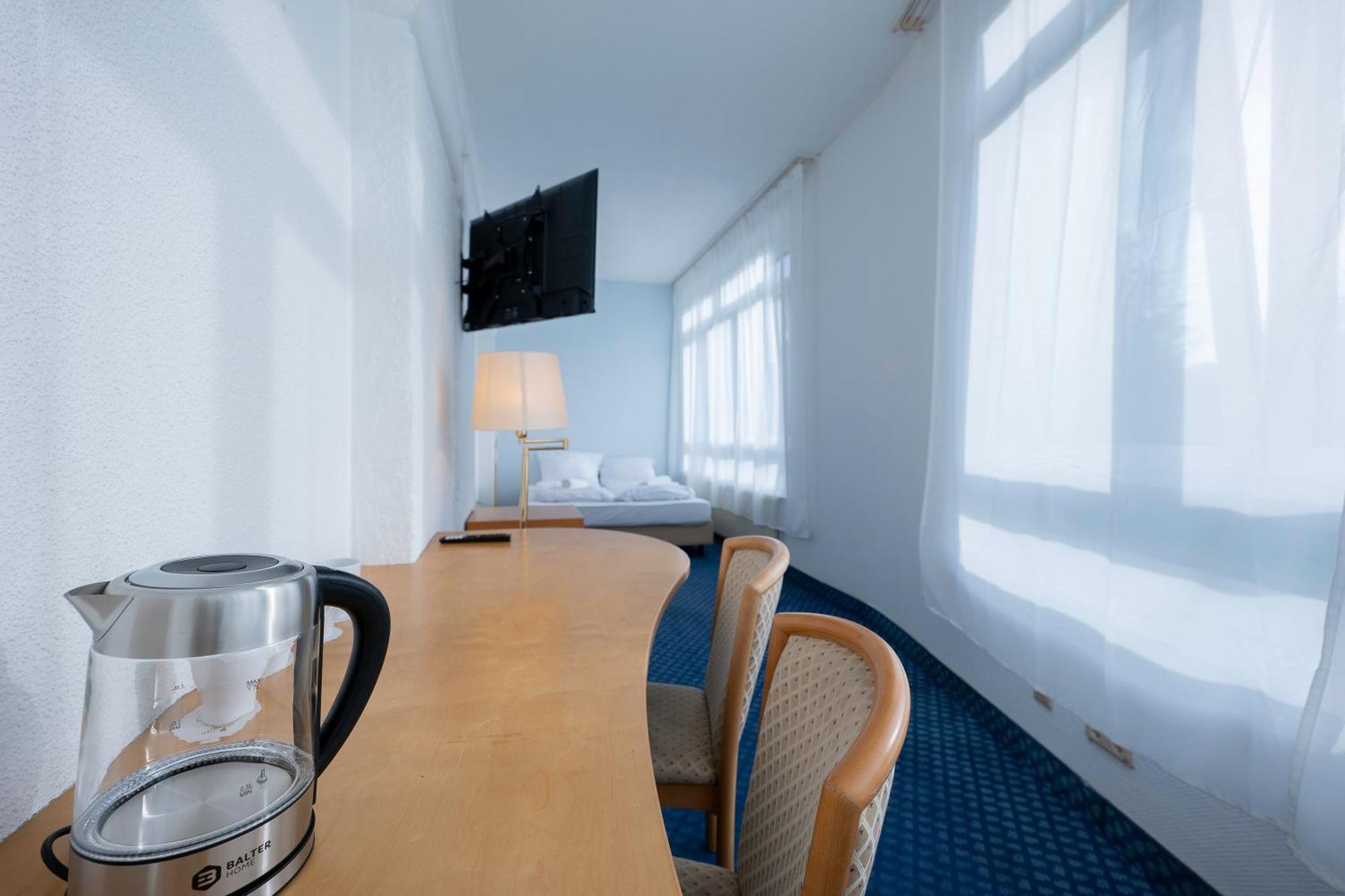 Hotel Viktoria Duesseldorf-Neuss - Self Check-In Zimmer foto
